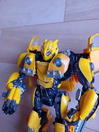 Figurka Bumblebee Garbus jak Transformers