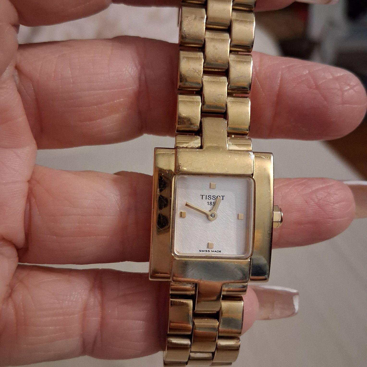 Relógio de senhora TISSOT ,plaqueado a ouro