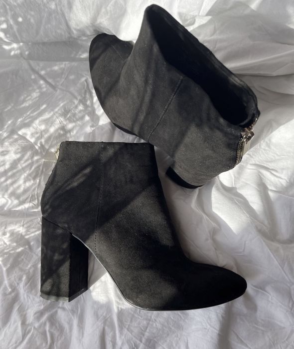 Ботінки ботильфони на каблуку