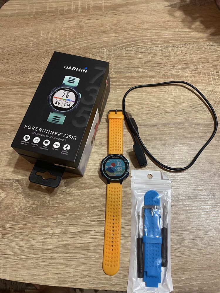 Garmin Forerunner 735XT