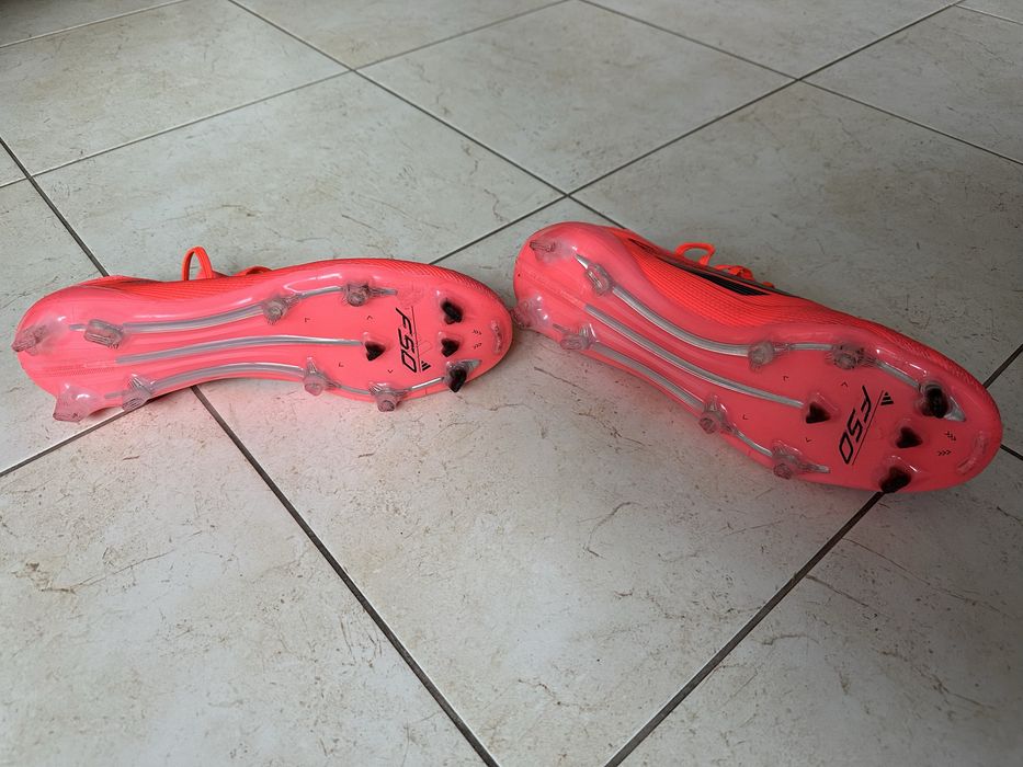 Продам бутси adіdas f50