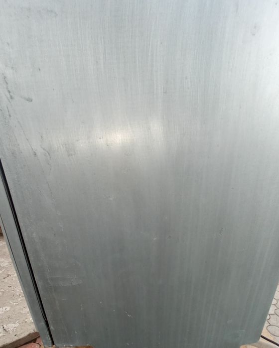 Продам посудомоечную машину Ariston LI48A