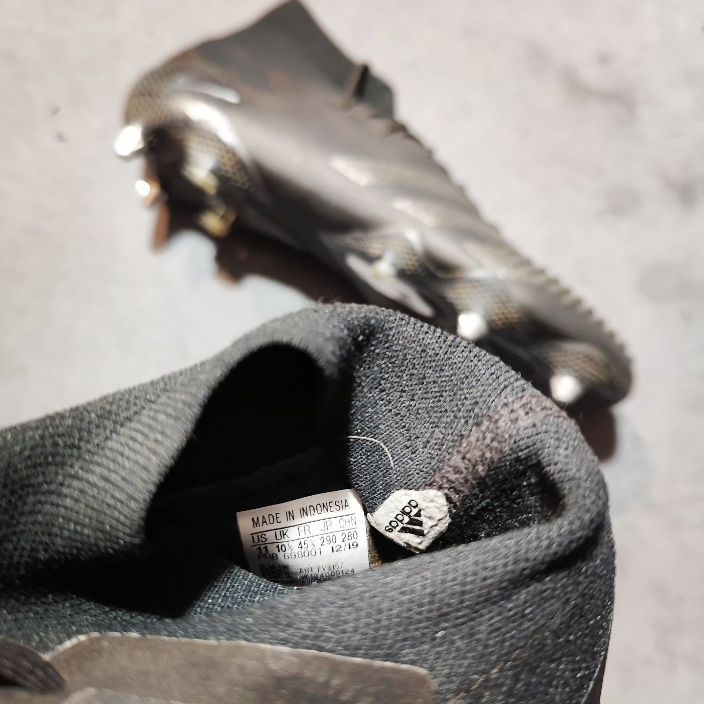 Korki Adidas Predator Mutator 20.1 SG mix 45 1/3