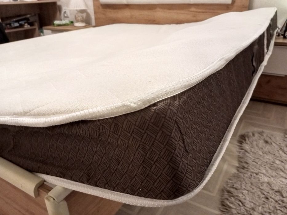 Ортопедичний матрац