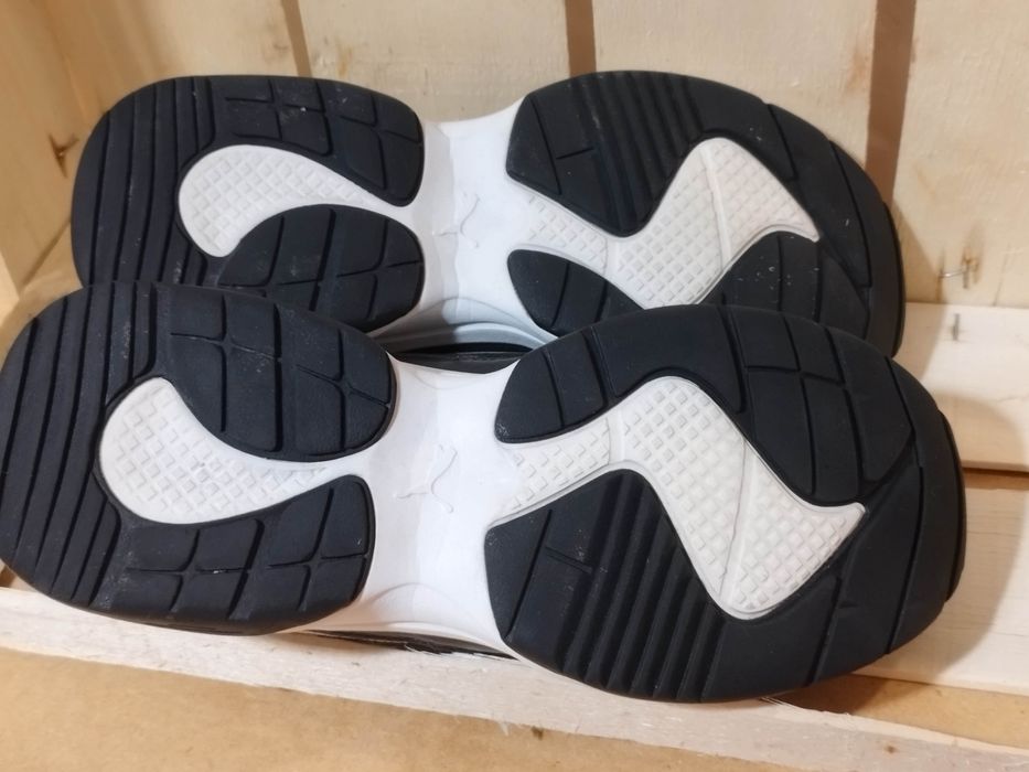Sneakersy, buty sportowe  Puma Cilia, rozmiar 38.