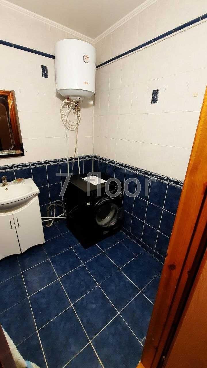 2 к Рейгана Драйзера Бальзака Лаврухшна Радунська Троєщина