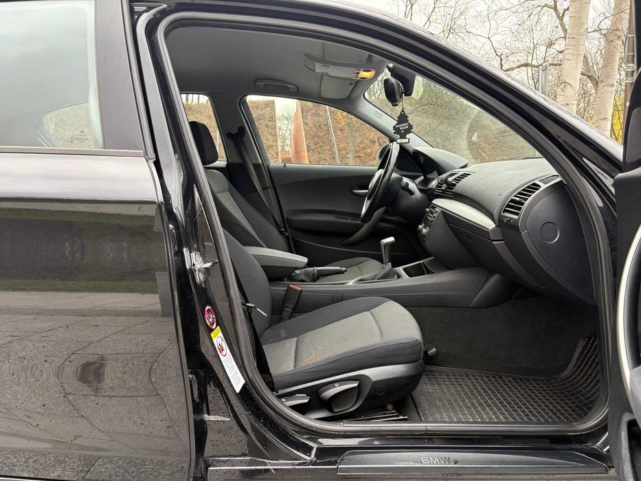 BMW 116 Mały przebieg.