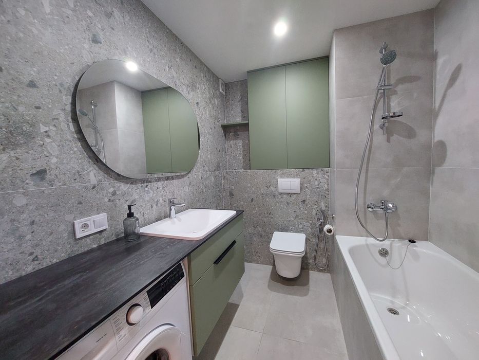 Подобова оренда VIP-КЛАСУ вул.Г.Євромайдану 9