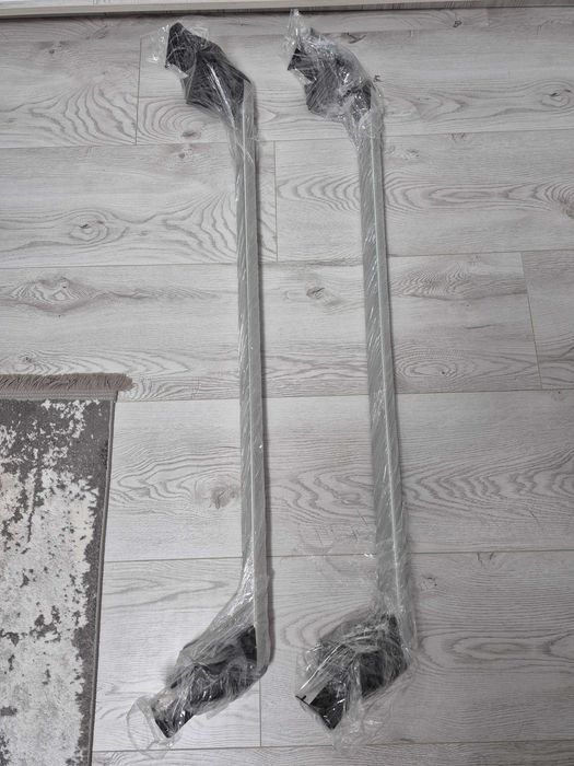 Продам оригінальні поперечини на дах Skoda Octavia A7