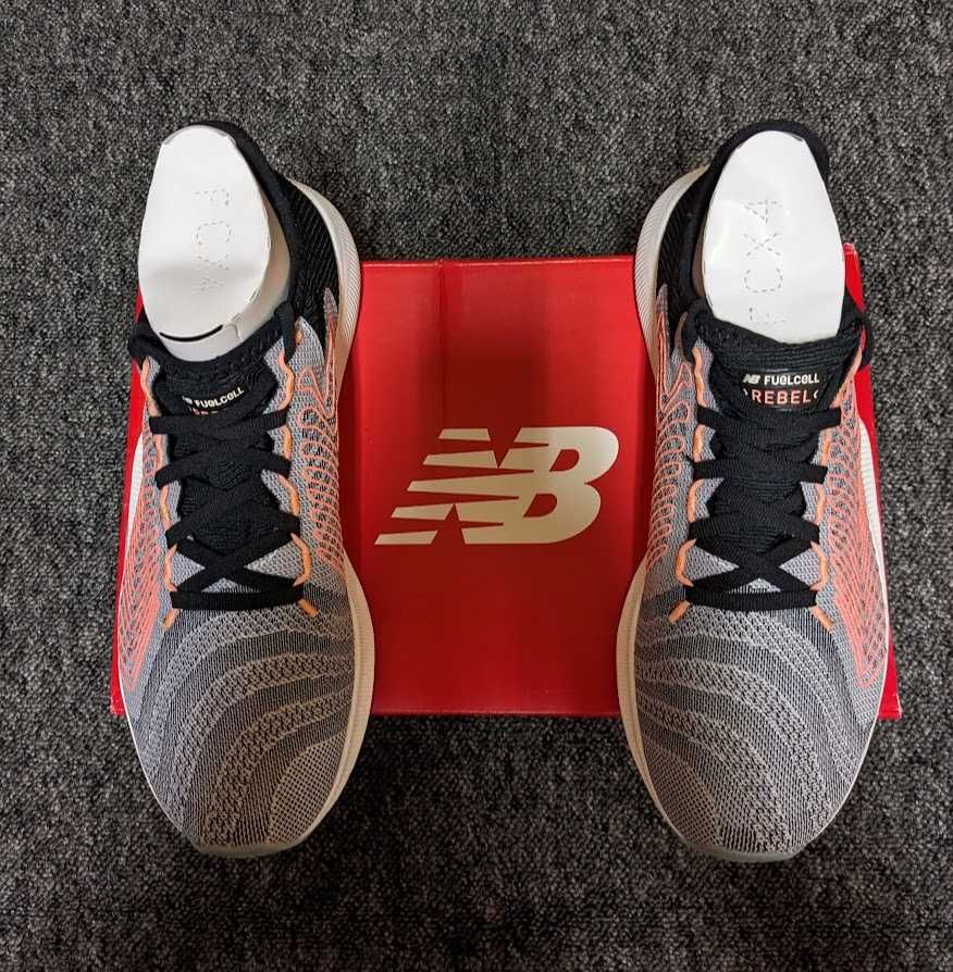 Кросівки New Balance FuelCell Rebel