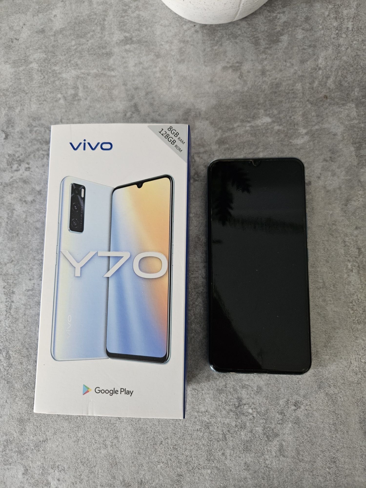 Telefon vivo y70 smatrfon 8/128GB