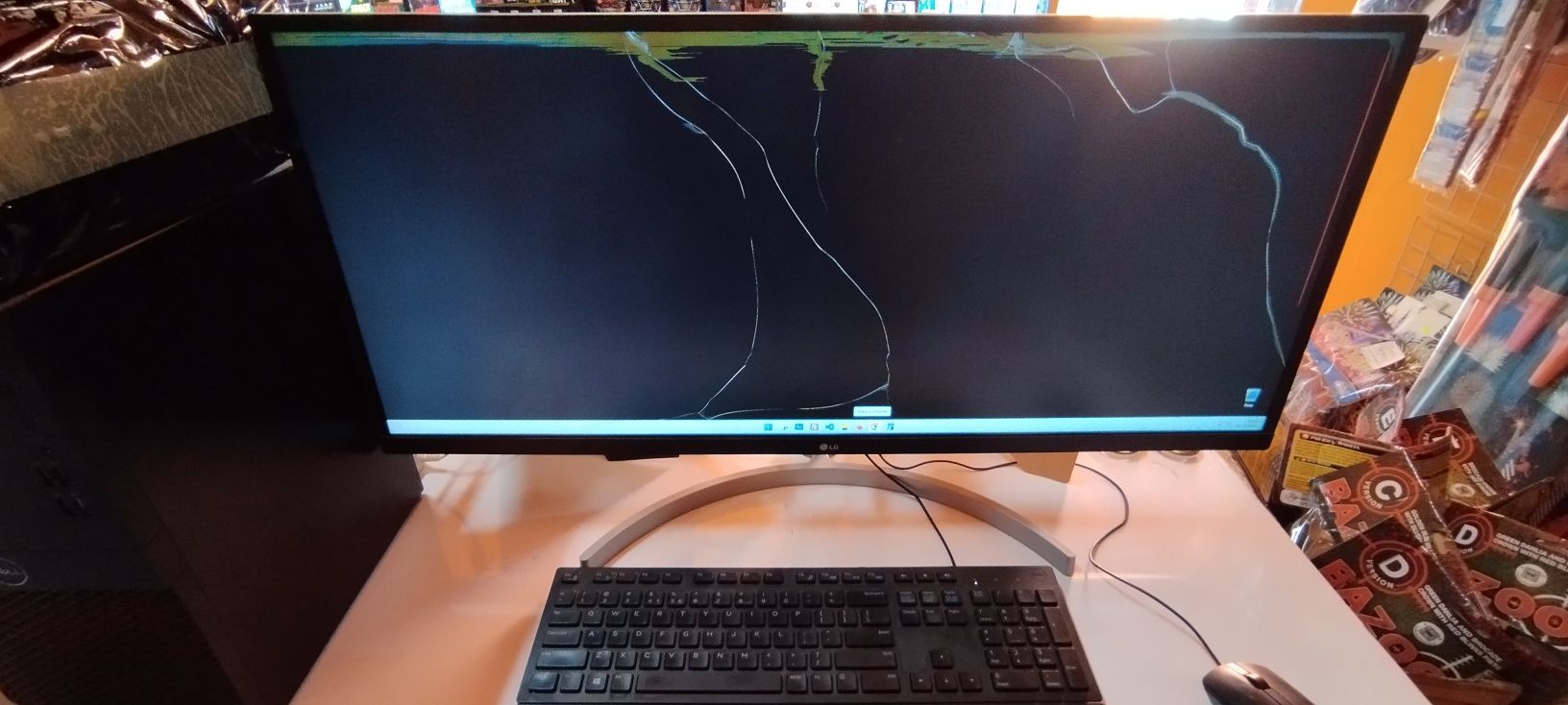 Monitor LG 34” cale UltraWide™ IPS, HDR 10 - działa uszkodzony Wyszków