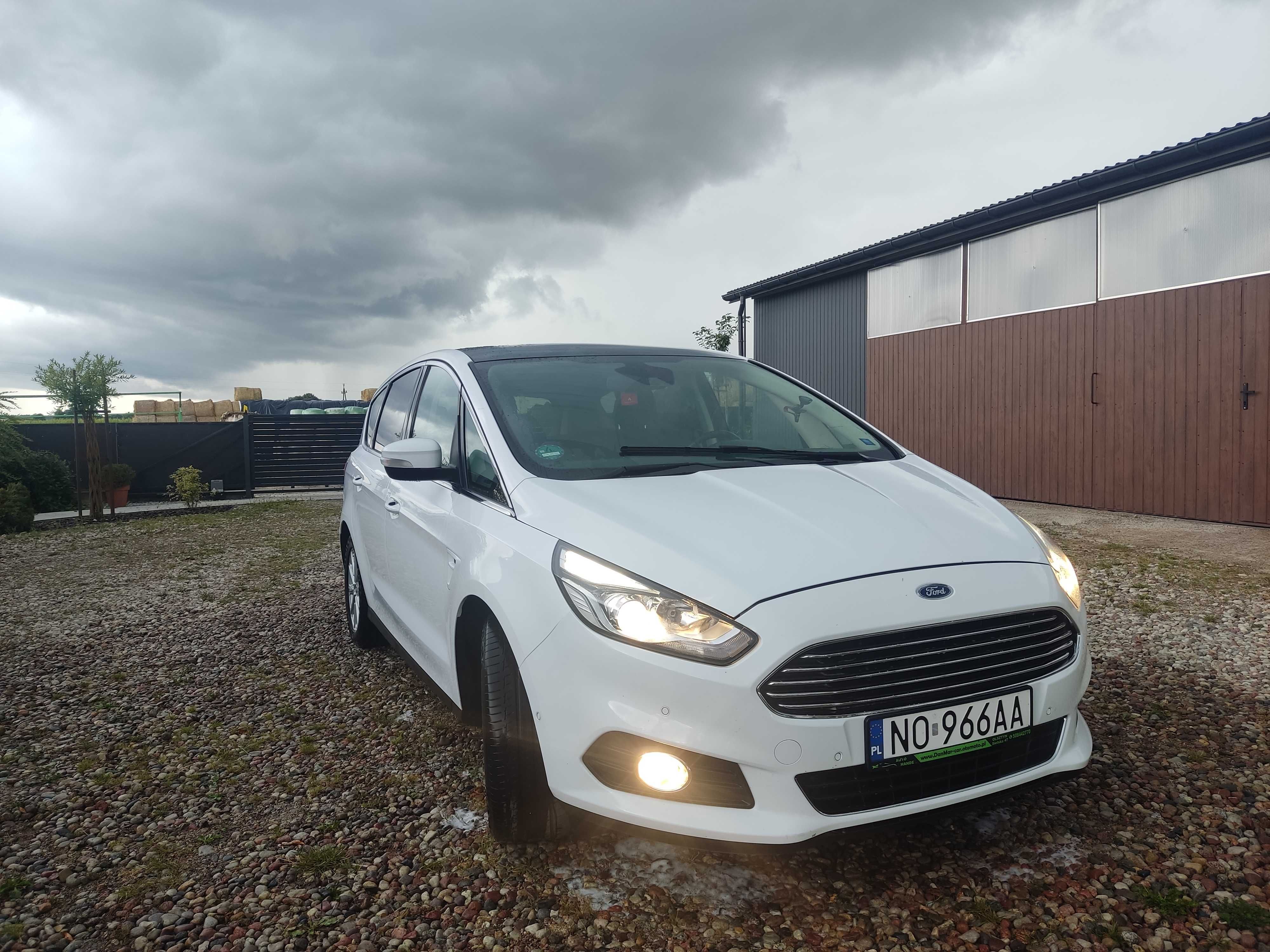 Ford S-Max 2.0 TDCi Titanium