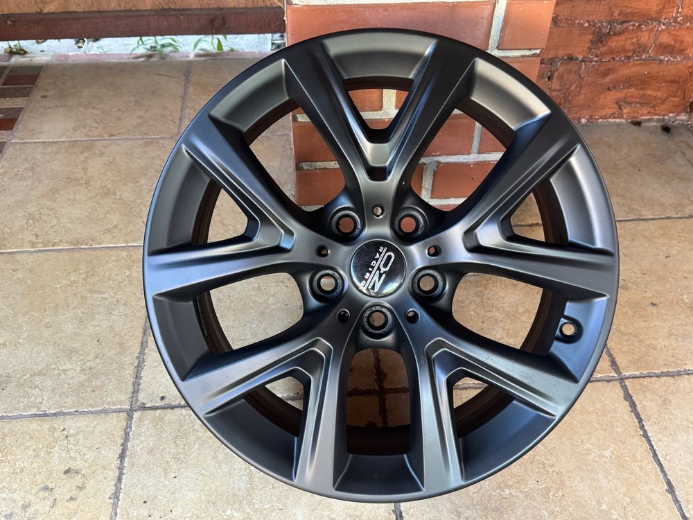 Диски литые  R17 5x112 оригинал BMW X1 Audi Skoda VW Seat