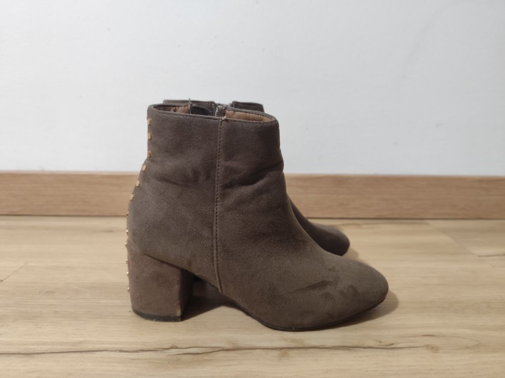 Botas de camurça