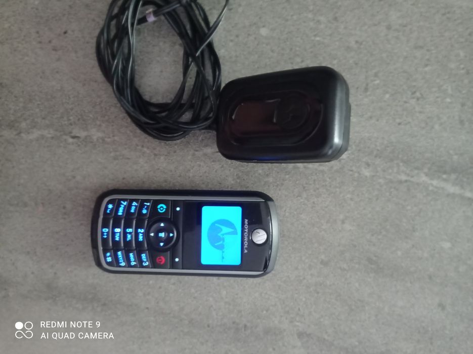 Motorola c118 malutki telefon