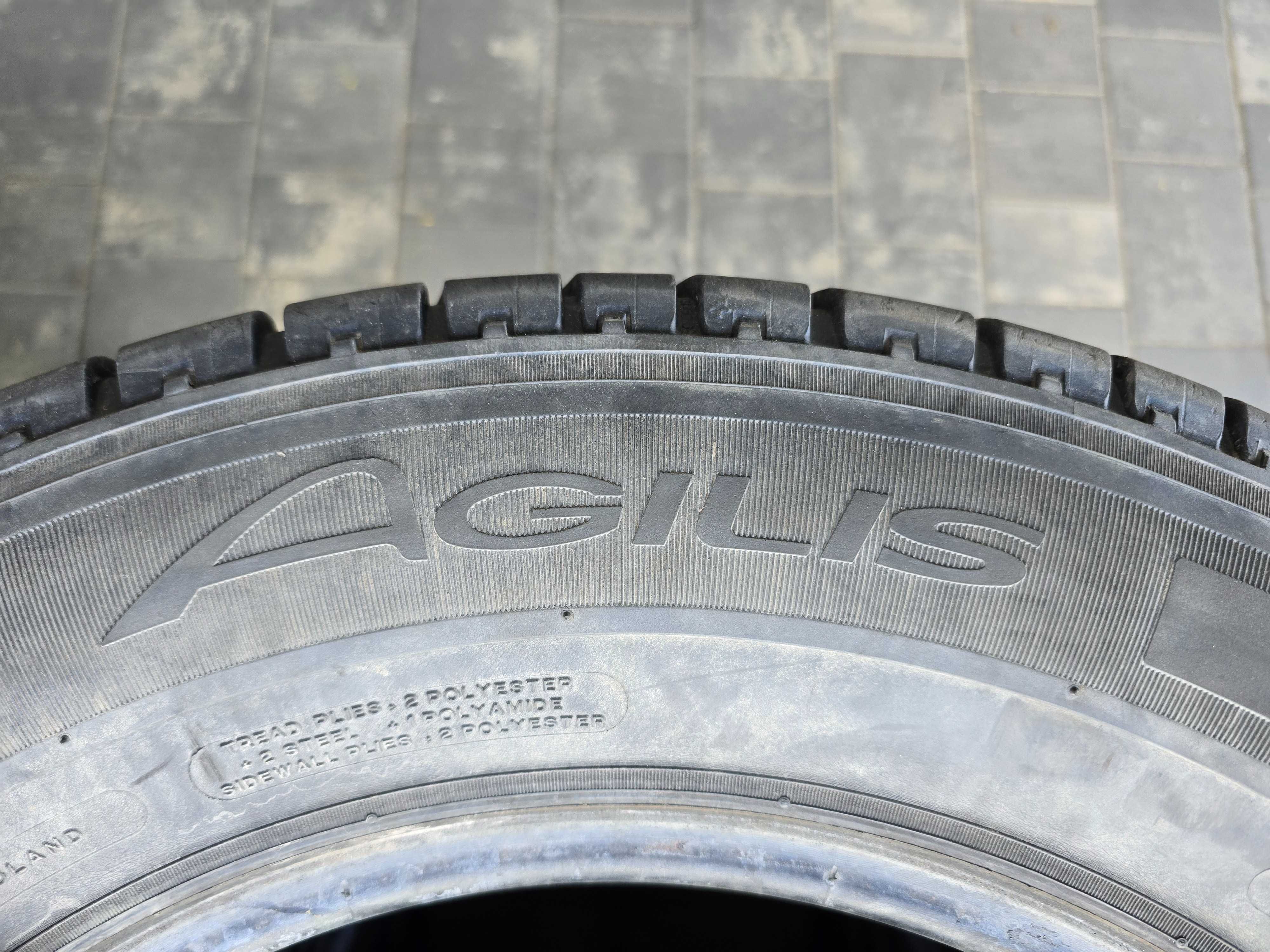 TANIO 4x BUS Michelin Agilis 235/65r16c 115/113R N2664
