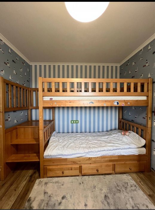 Ліжко двоповерхове