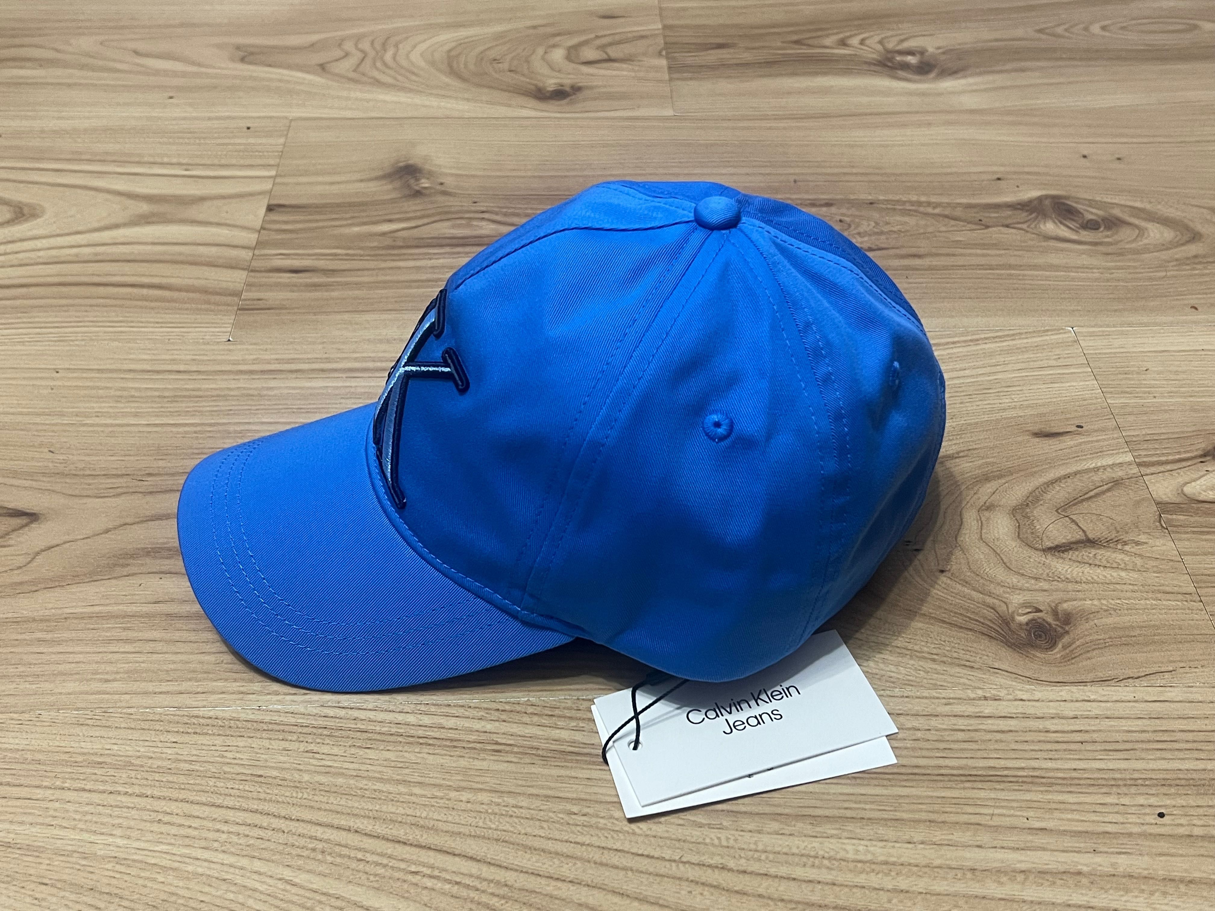 Calvin Klein czapka z daszkiem S/M i L/XL