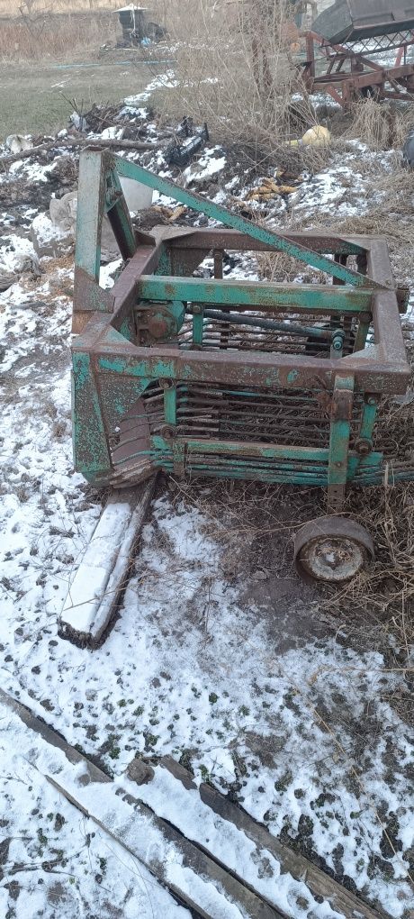 Продам картофелекопалку