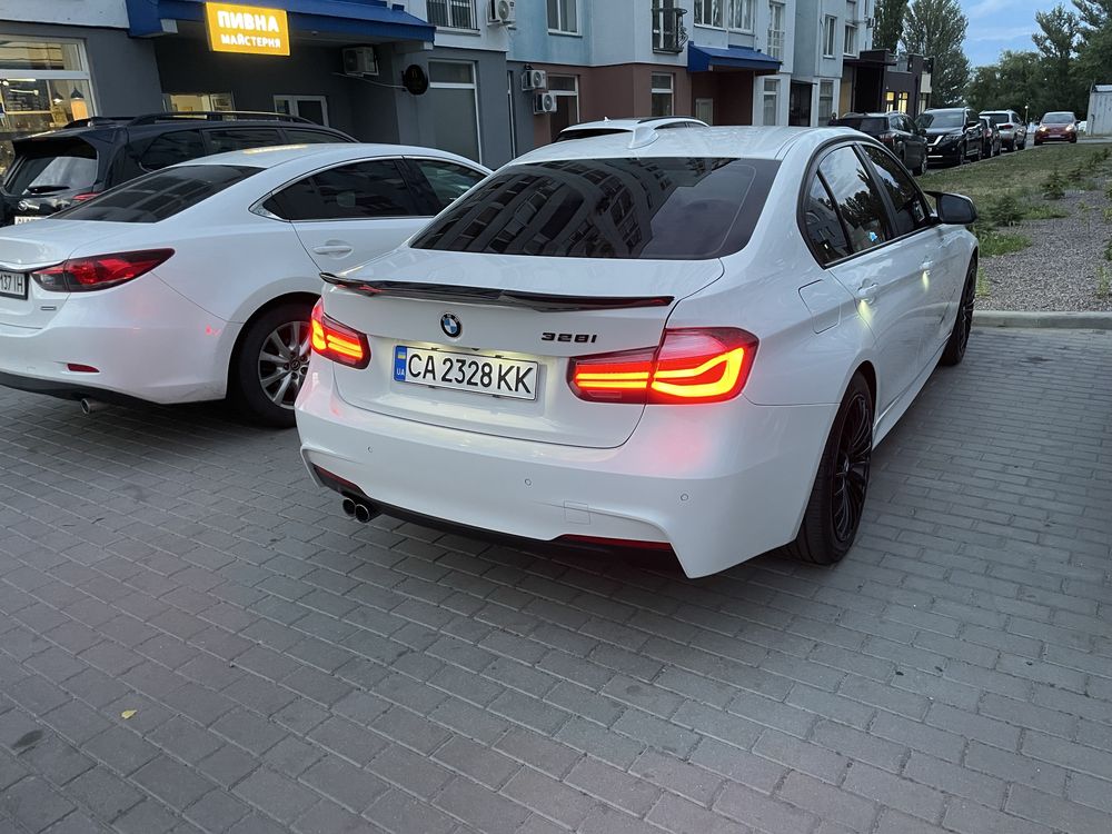 Продам дуже доглянутий BMW F30 328i