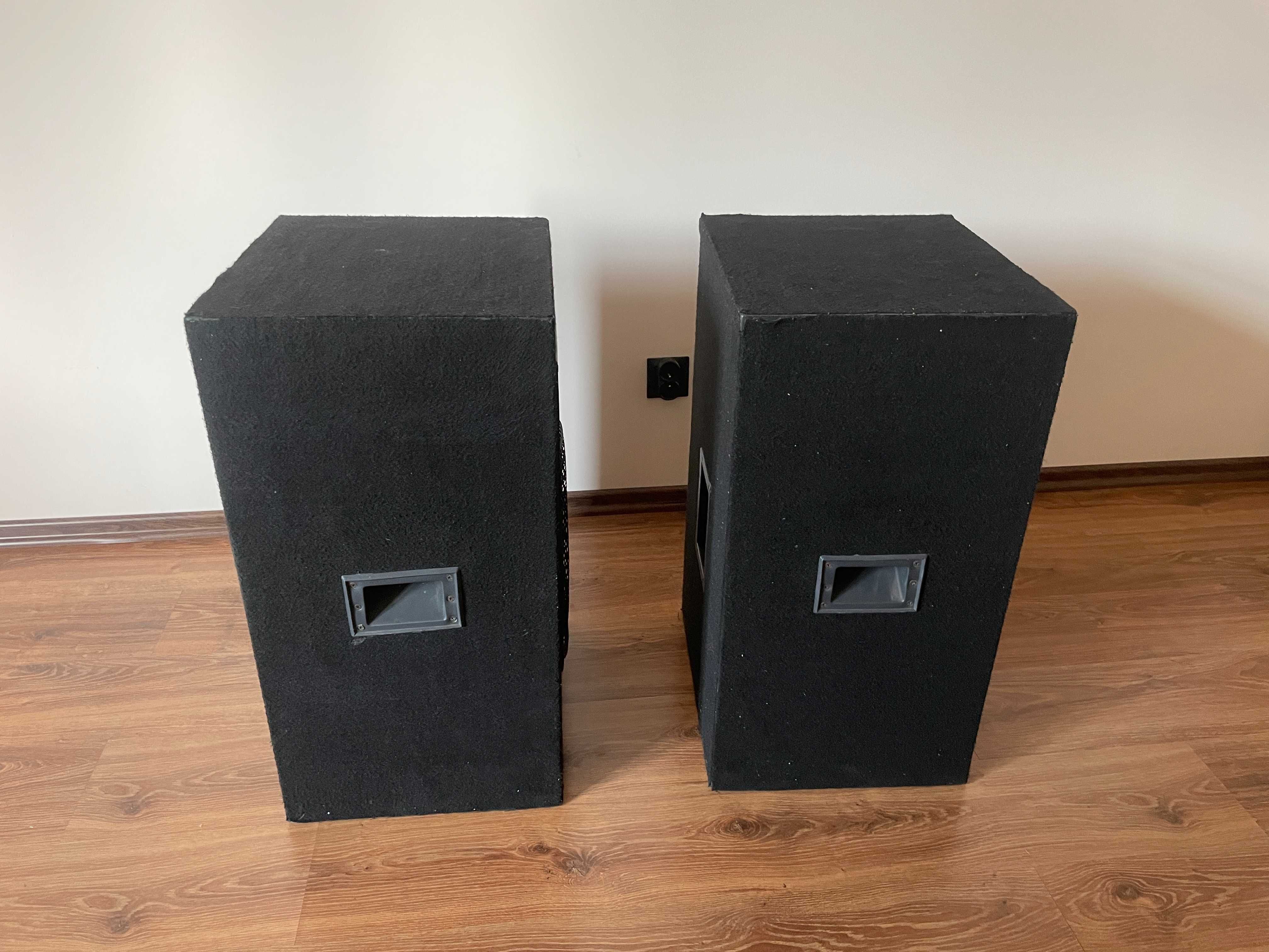 Kolumny estradowe STX 250w pasywne.
