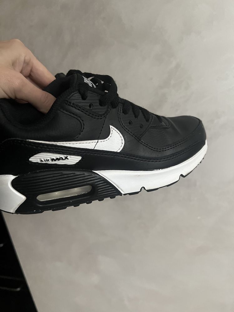 Детские кроссовки Nike Air Max оригинал 35.5