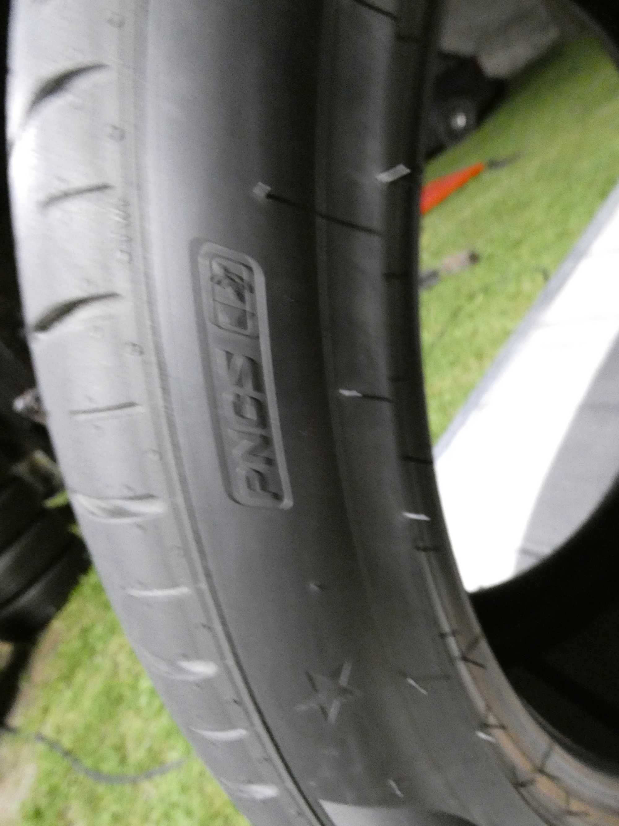 275/40/22 Pirelli p zero , homologacja BMW , 7mm z 20r. 1szt.