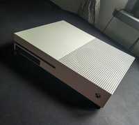 Xbox One S 1 Tb.