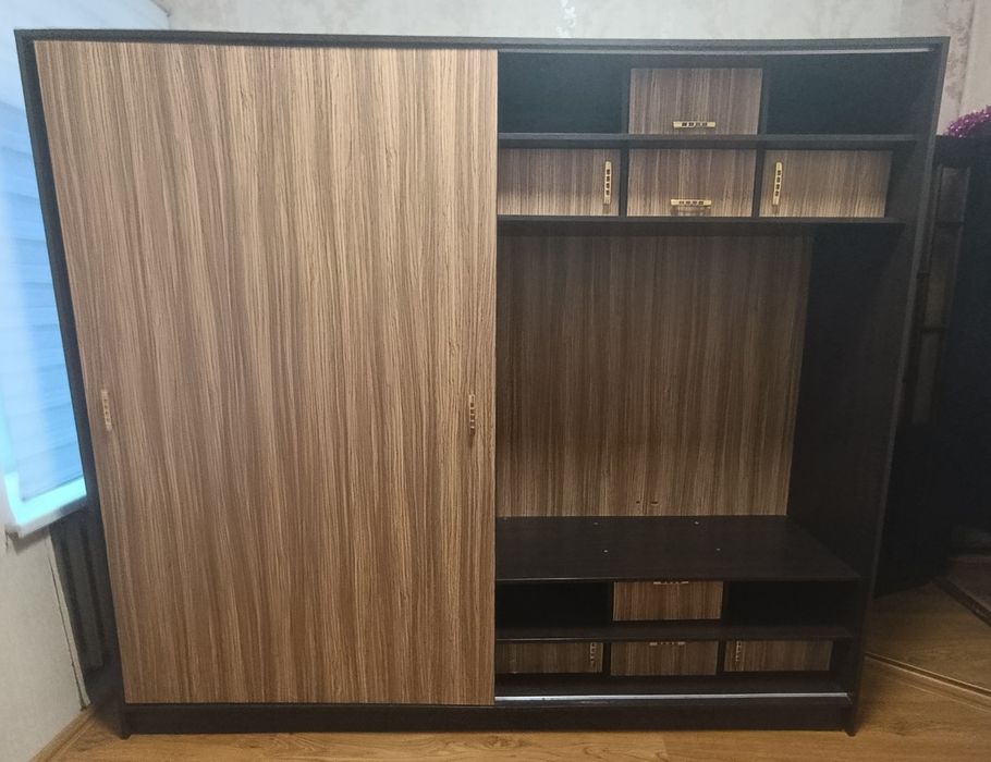 Продам шкаф-купе ш240/в210/г60