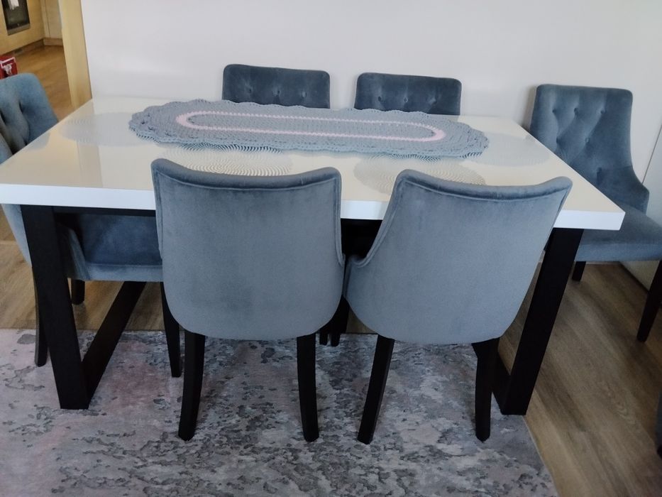 Stół Loft rozkładany 160*90 (240*90) z sześcioma krzesłami