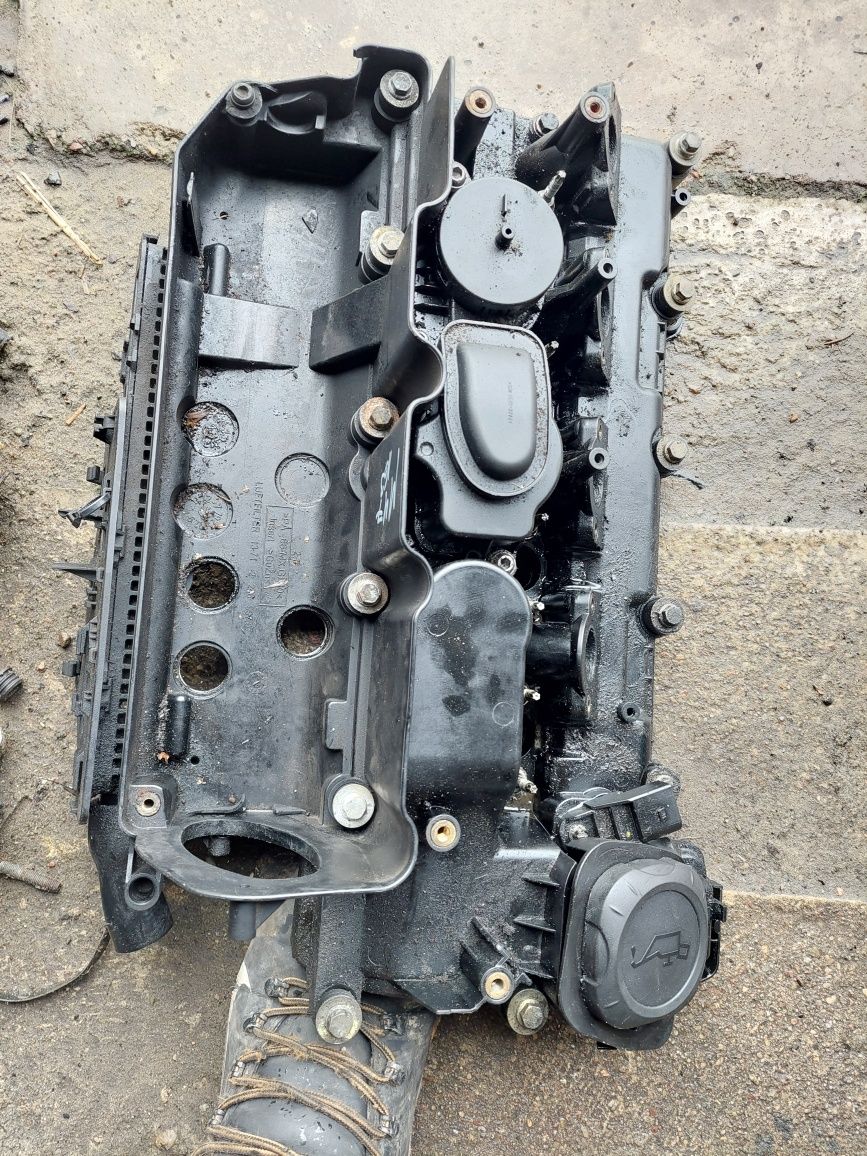 pokrywa zaworow glowicy odma silnik m47 2.0d e46 e90 e87 e60 e83 x3