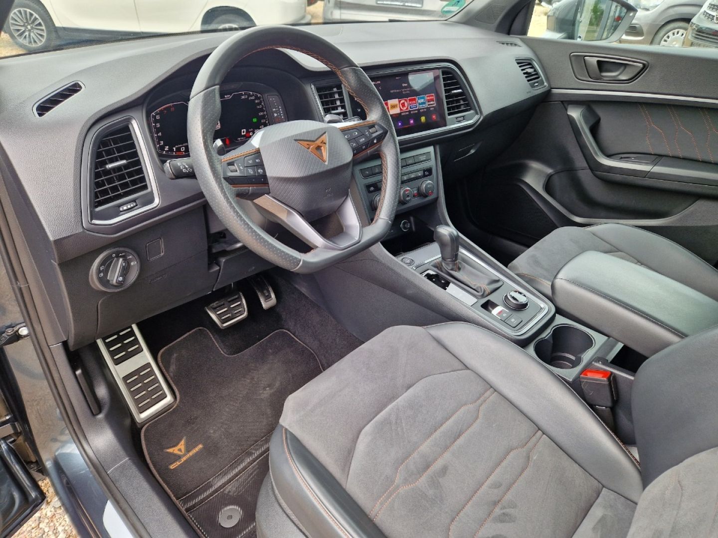 Cupra Ateca 2.0TSI 300KM 4drive LED Navi Kamery360 Virtual 79tys.km SERWIS ! ! !