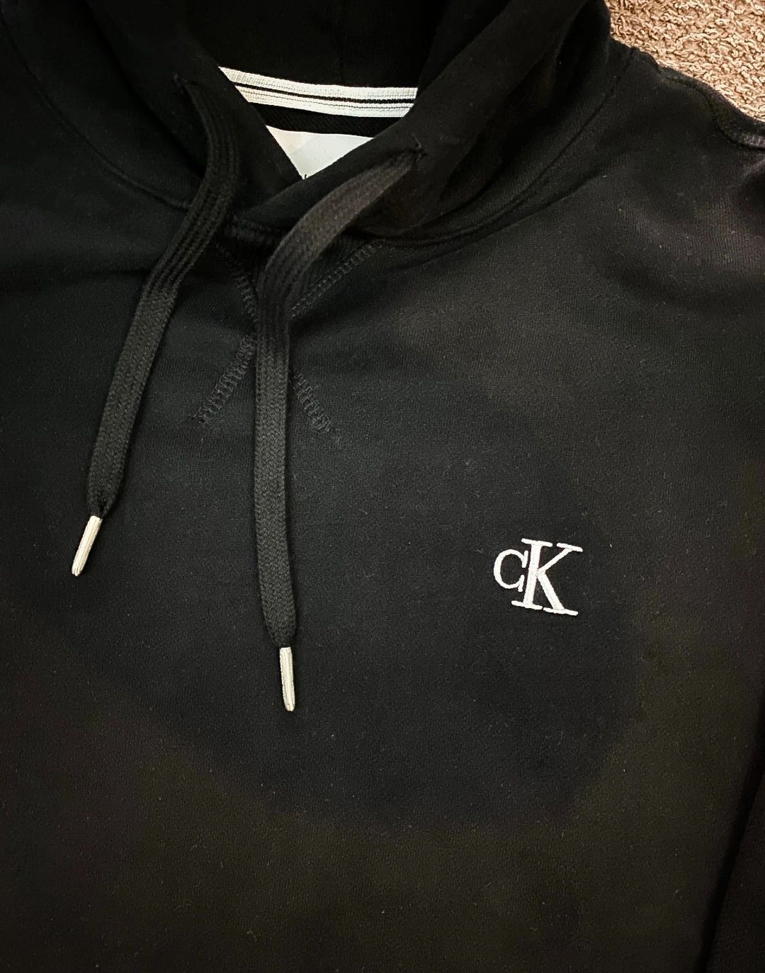 Sweat Calvin Klein com capuz