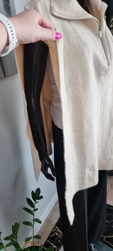 Ciepłe ponczo z golfem narzutka H&M r.XL/42 z akrylem i wełną