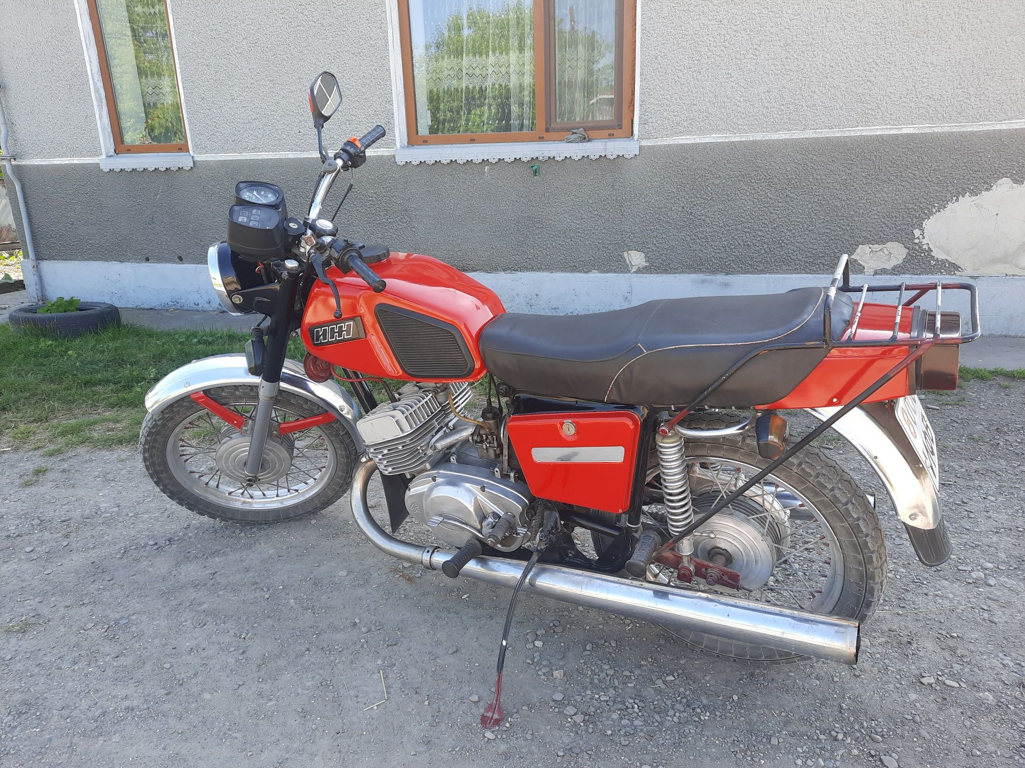 Продам ІЖ юпітер 5