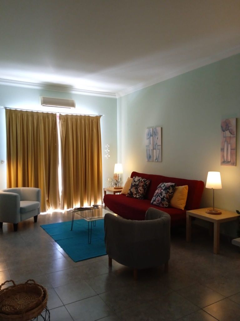 Ericeira  - Férias - apartamento T1 - 4 pax - ótima vista de mar