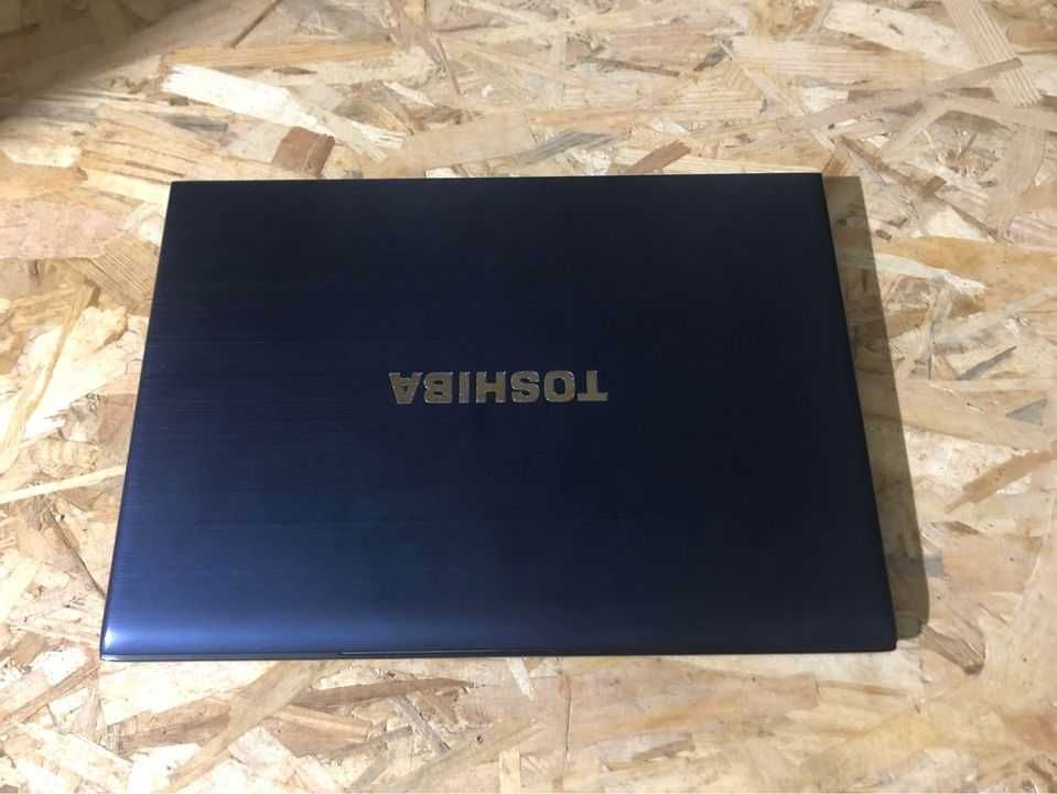 Portátil Toshiba Portégé R705 [Core i3 m370 | 120GB SSD | 8GB RAM]