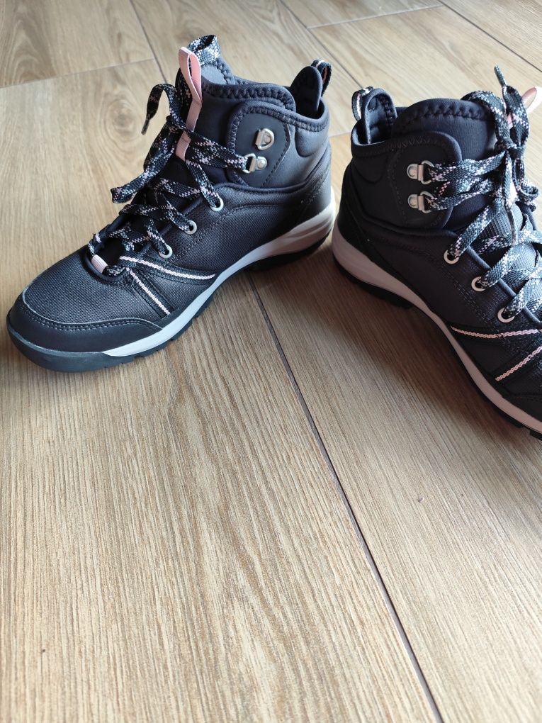 Buty damskie Quechua turystyczne