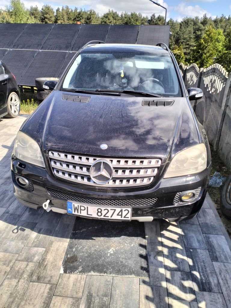 Mercedes ML 320 uszkodzony