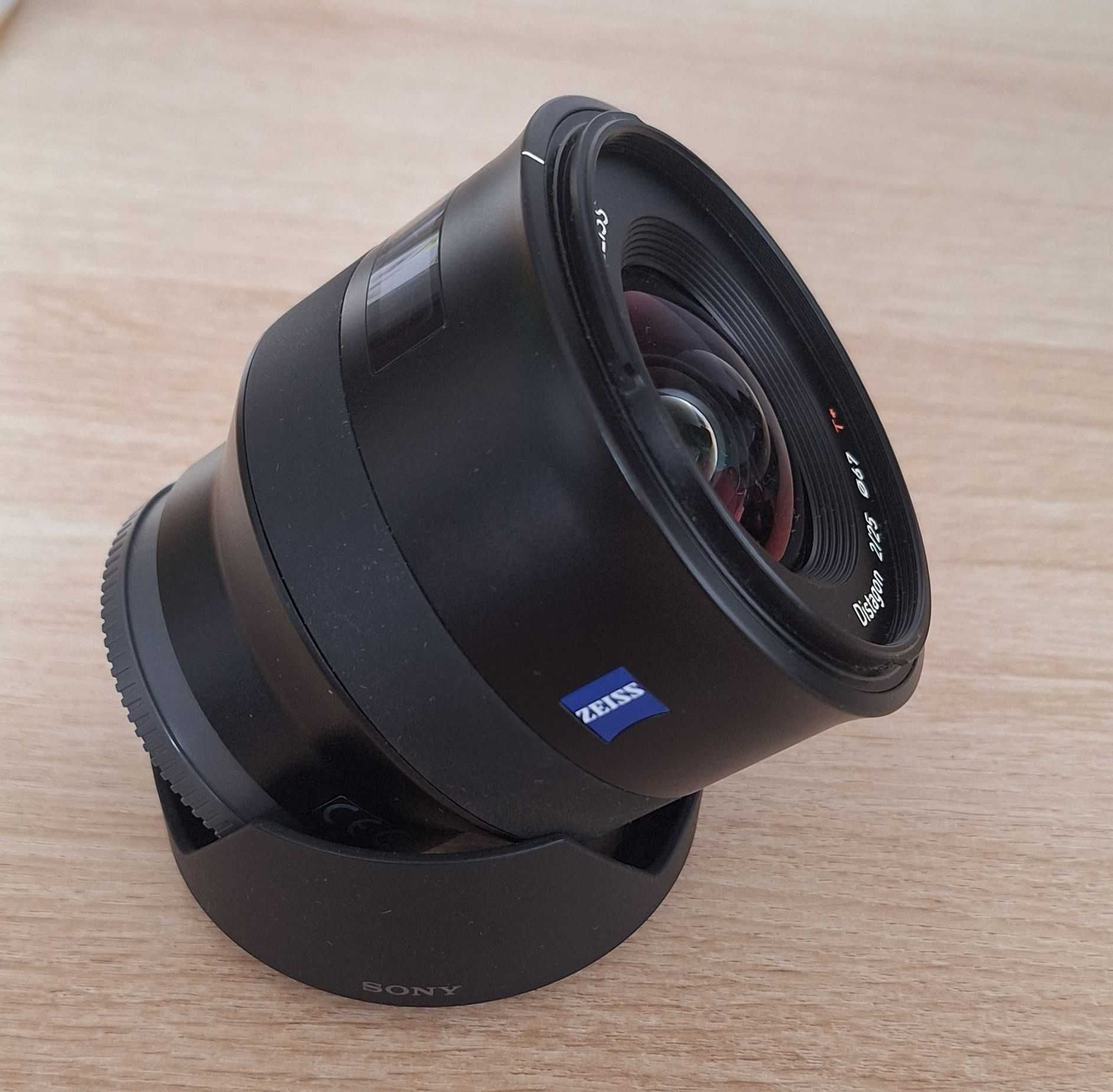 Obiektyw Carl Zeiss 25 mm f/2 Sony FE