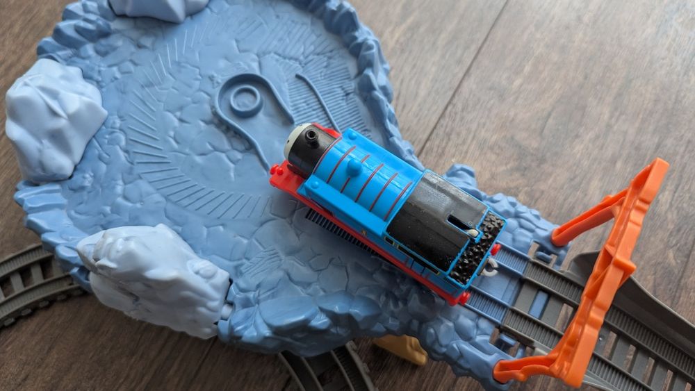 Томас паравозик Thomas and Friends Крутий розворот моторизований