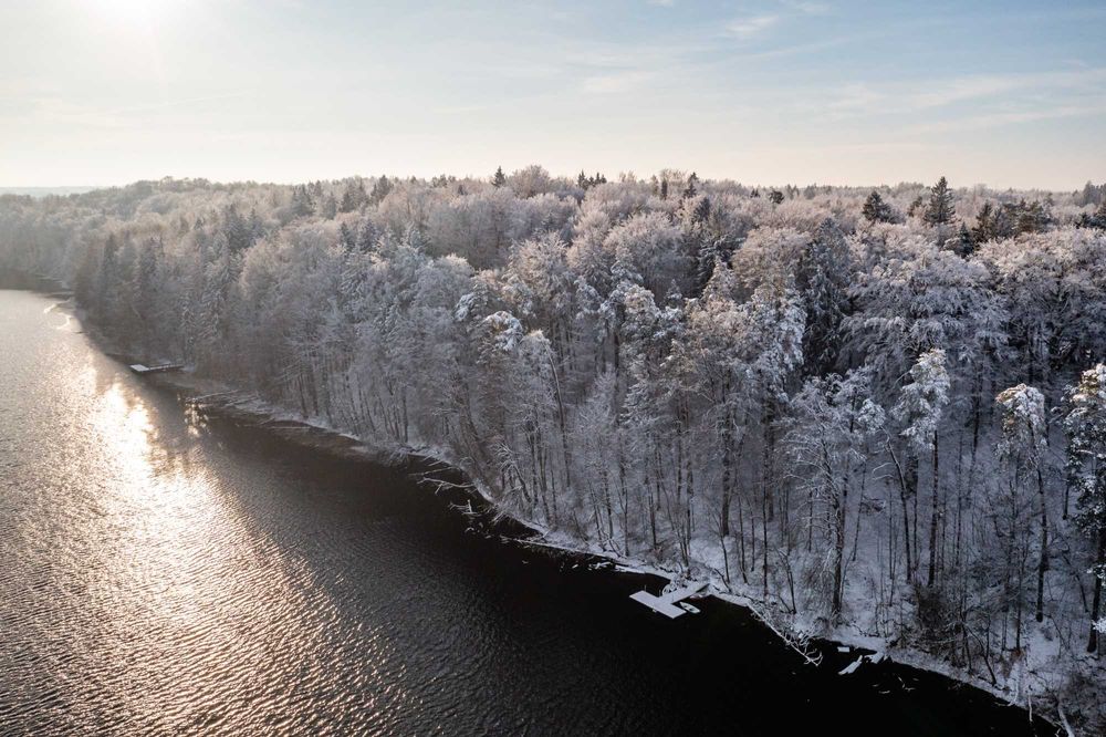 Domek nad jez. dla 6 os.- balia z jacuzzi/pomost -  wolny Sylwester