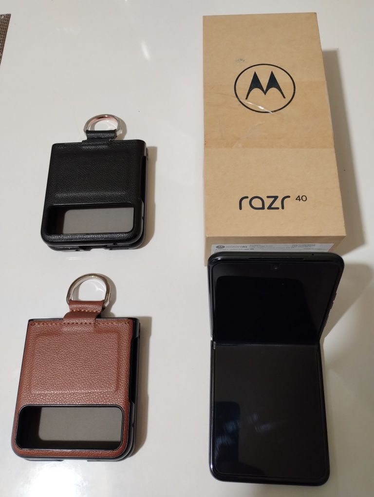 Моторола Razr 40