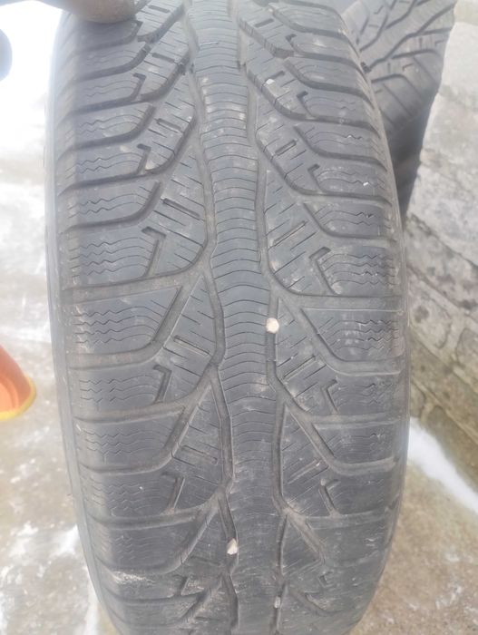 Koła zimowe na felgach stalowych 195/65 R15 rozstaw otworów 5x100