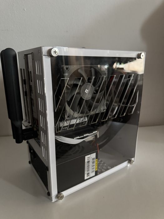 Zestaw komputerowy mini ITX