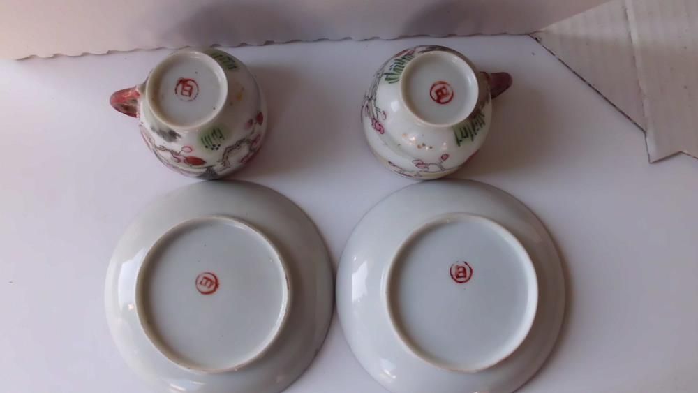 2 chávenas com pires casquinha de ovo antigas