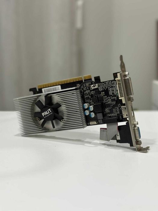 Placa Gráfica PALIT GT 730 4GB DDR3