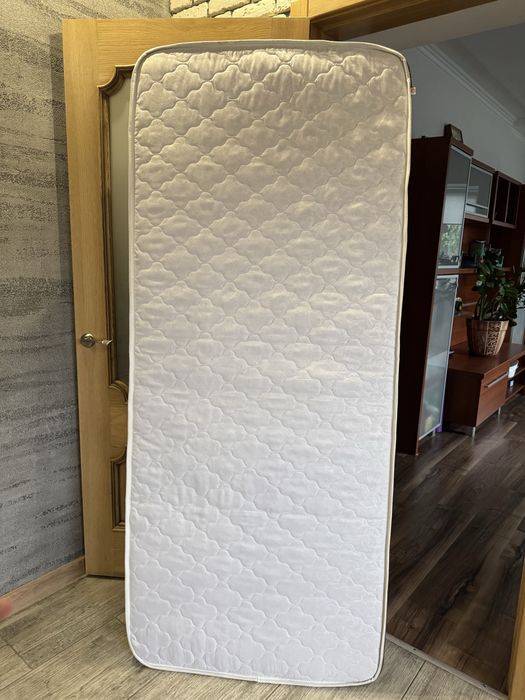 Продам новий односпальний матрац