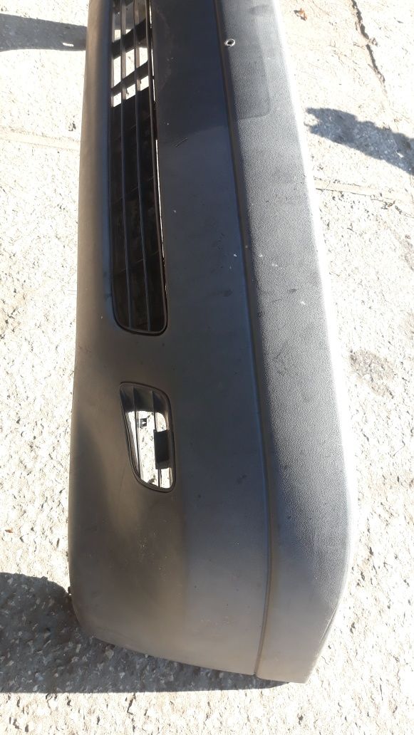 Audi 80 b3, zderzak przód